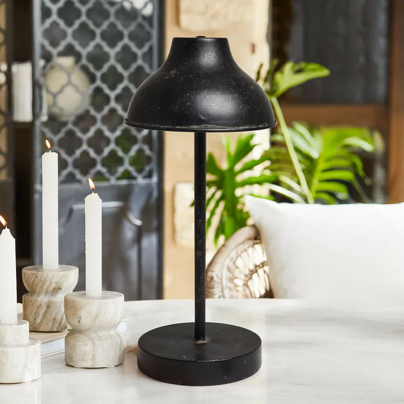 Wiederaufladbare LED-Tischlampe Henvique Preisreduziert