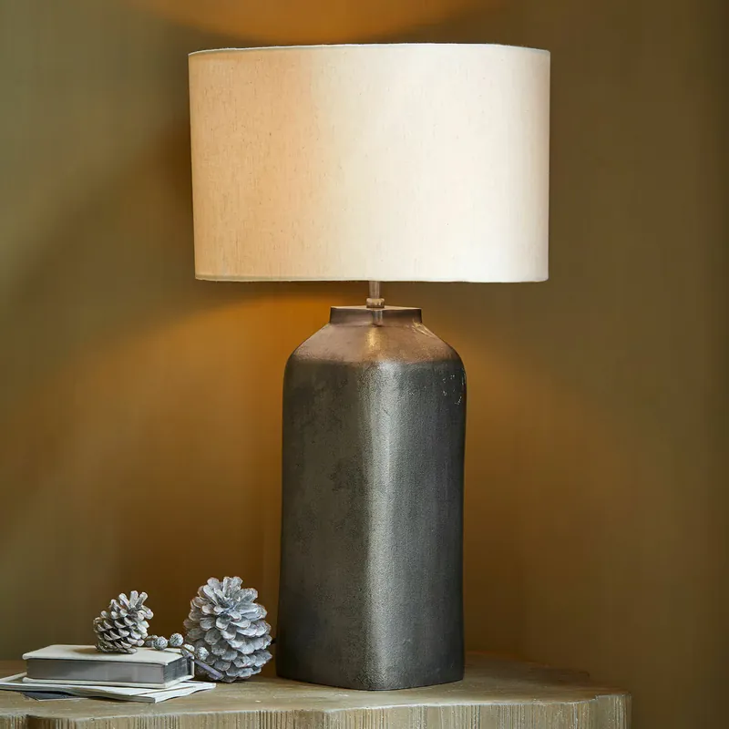 Tischlampe Bradmoor Neu