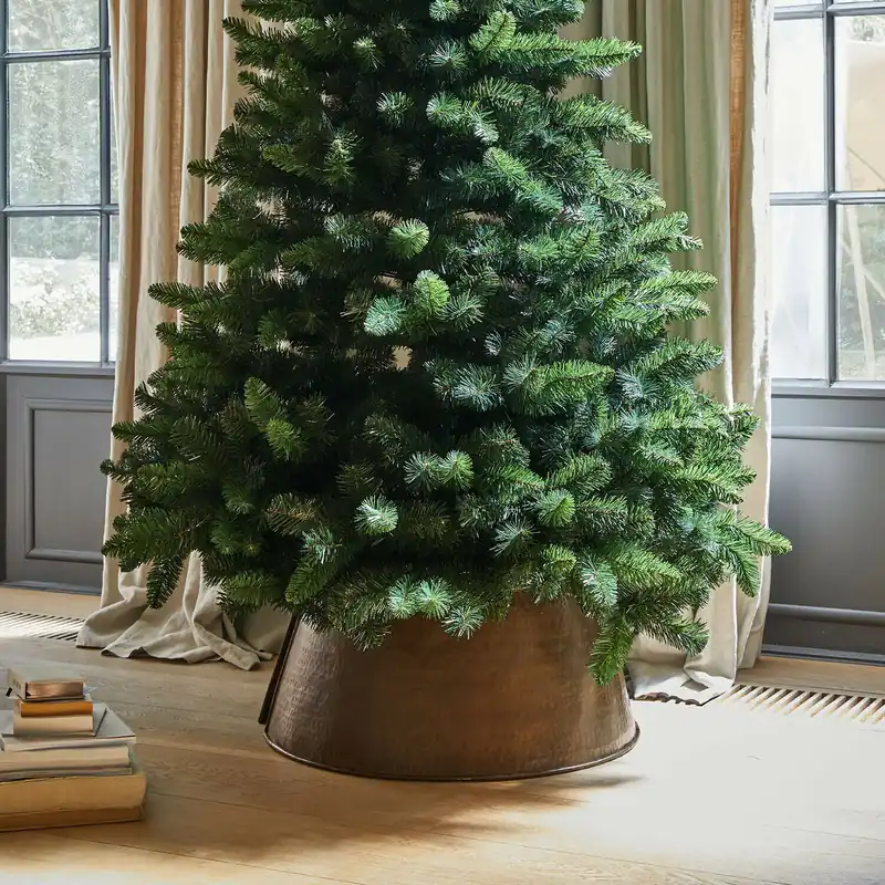 Weihnachtsbaumumrandung Omeyra Begrenztes Angebot