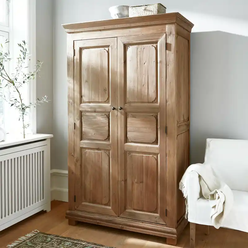 Kleiderschrank Gavrielle Preis Gesenkt