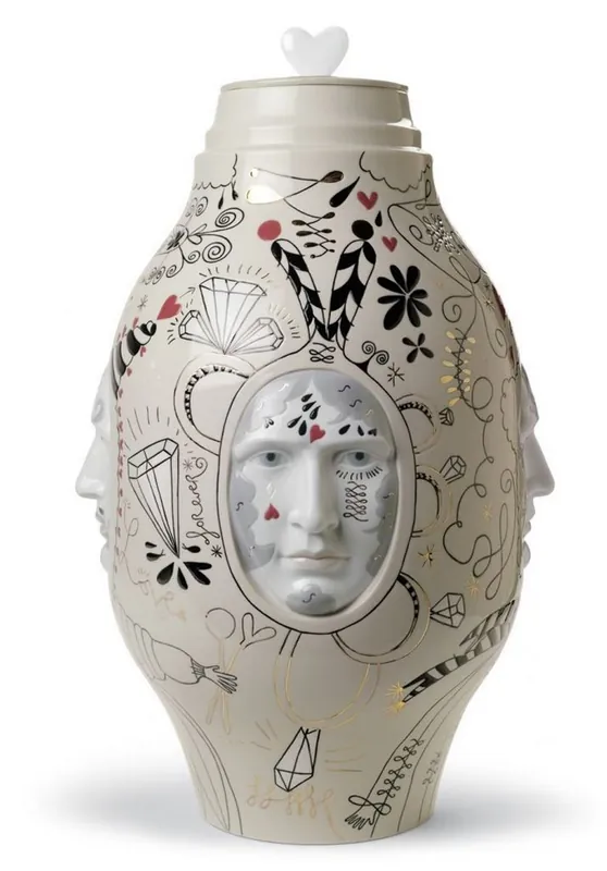 Neue Kollektion Casa Padrino Designer Porcelain Vase Beige / Multicolor Ø 31 x H 47 cm - Handcrafted & Hand Painted Luxury Deco Object