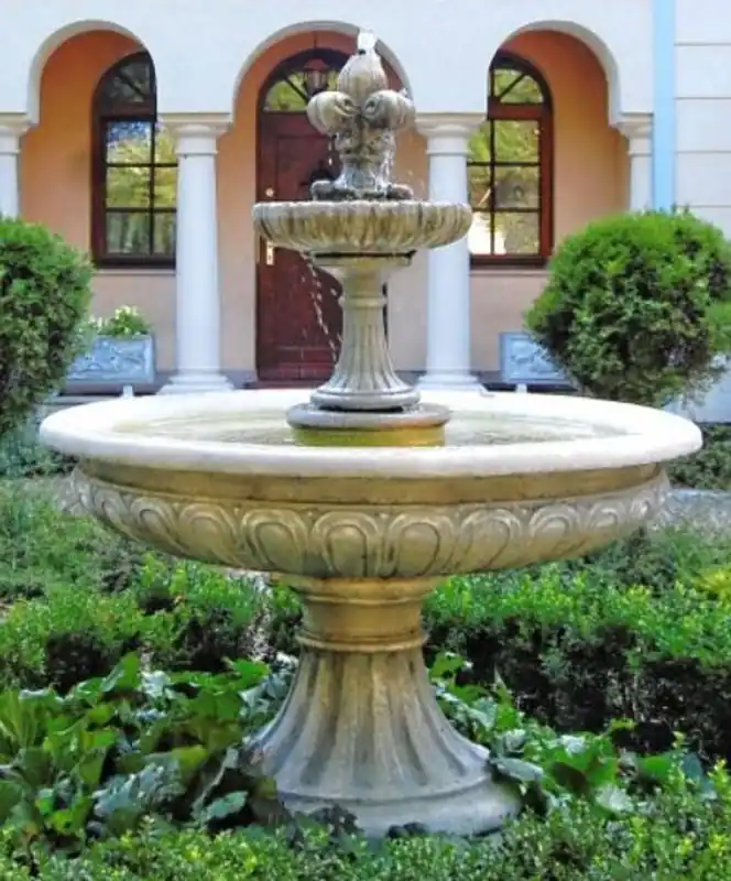 Casa Padrino baroque fountain / garden fountain Ø 150 x H. 190 cm - Garden Decoration in Baroque Style Markenware