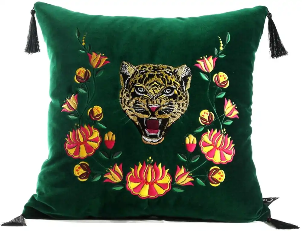 Direkt Vom Hersteller Casa Padrino luxury pillow with tassels tiger green / multicolor 45 x 45 cm - Finest Velvet Fabric - Luxury Quality