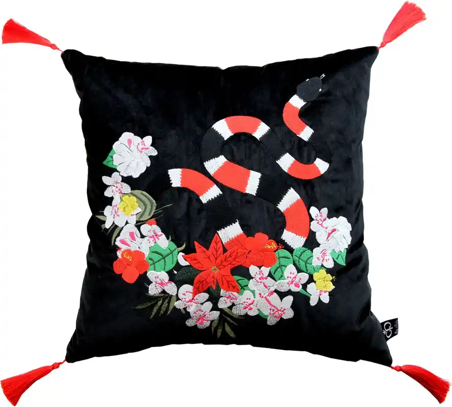 Casa Padrino luxury pillow with tassels snake black / multicolor 45 x 45 cm - Finest Velvet Fabric - Luxury Quality Meistverkauft