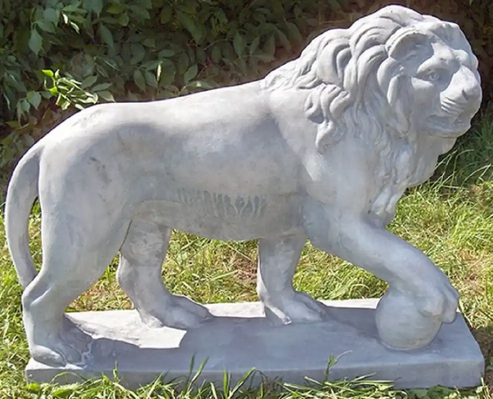 Casa Padrino luxury decorative sculpture lion with ball right gray 75 x 22 x H. 58 cm - Magnificent Garden Decoration Schneller Versand
