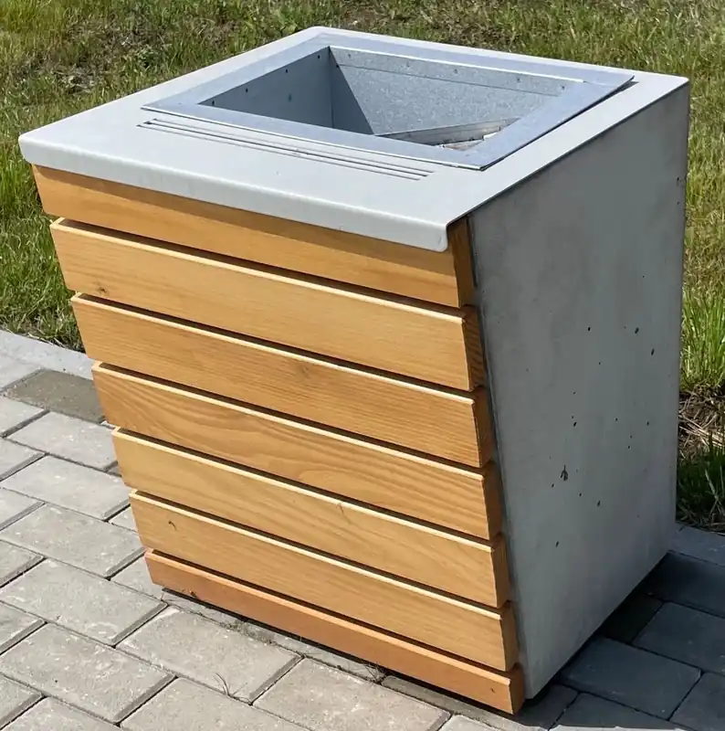 Sofort Bestellen Casa Padrino Park Abfallbehälter Naturfarben / Grau / Silber H. 60 cm - Stadt Abfalleimer - Beton Mülleimer
