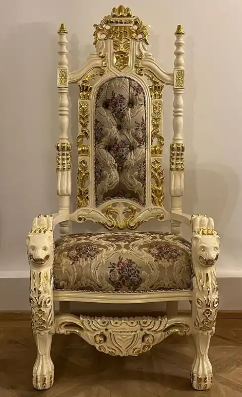 Bestpreis Pompöös by Casa Padrino Luxus Barock Thron Sessel Krone Creme / Gold - designed by Harald Glööckler