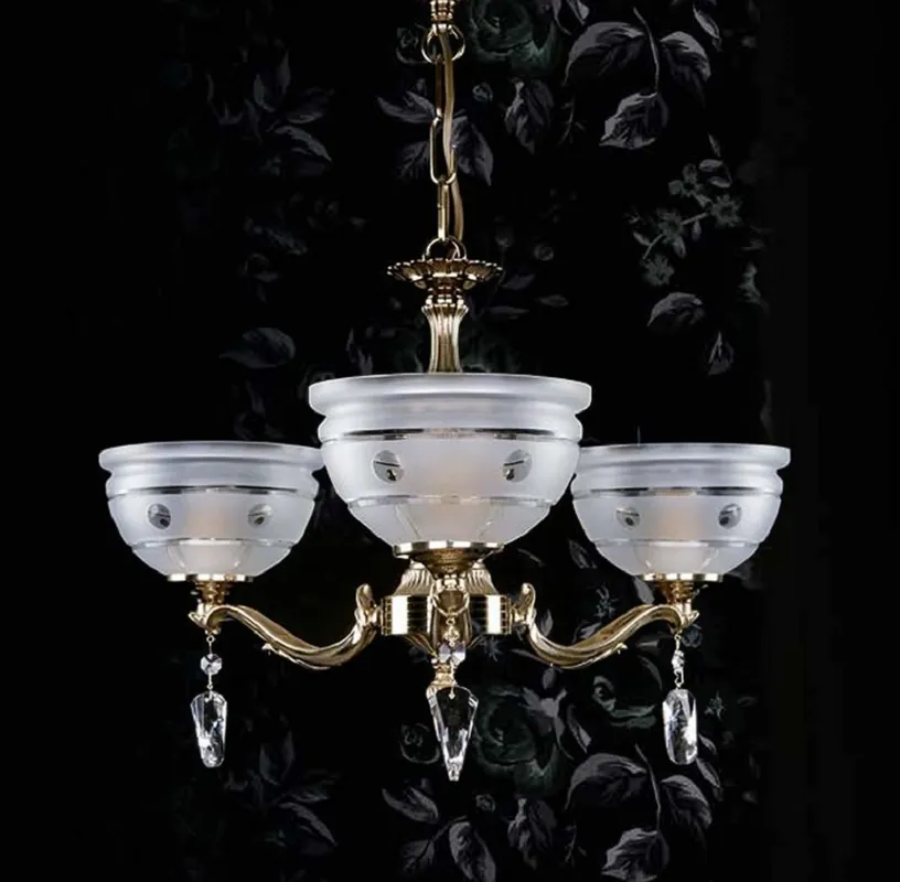 Casa Padrino Luxus Barock Kronleuchter mit böhmischen Kristallglas Messing Ø 53 cm Must-Have