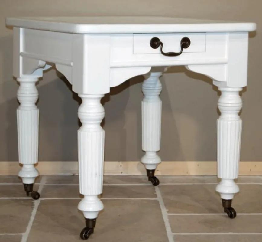 Finale Aktion Casa Padrino shabby chic side table white 60 x 60 cm - country style table