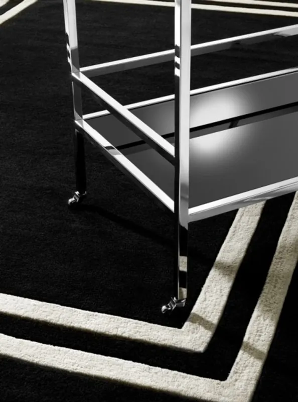 Beautiful luxury carpet of Casa Padrino 100% New Zealand wool, black / white line design, silky smooth - High qualityBeautiful luxury carpet of Casa Padrino 100% New Zealand wool, black / white, silky smooth - High quality Wochenendangebot