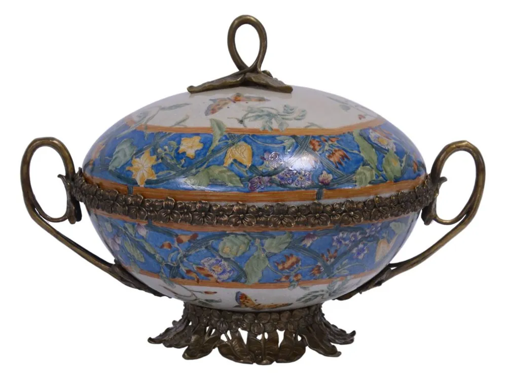 Casa Padrino luxury baroque porcelain bowl with lid 31.5 x 24 x H. 22.2 cm Letzte Chance