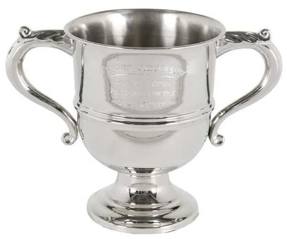 Echt Casa Padrino trophy silver 36 x H. 47 cm - luxury decoration