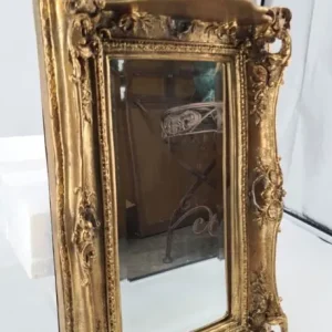 Neue Ware Casa Padrino Barock Spiegel mit Unterbau Konsole Antik Gold H. 68 cm - Barockstil Möbel