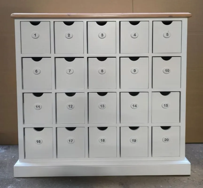 Saisonangebot Casa Padrino Country Style Apothecary Chest with 20 Drawers White / Brown 105 cm