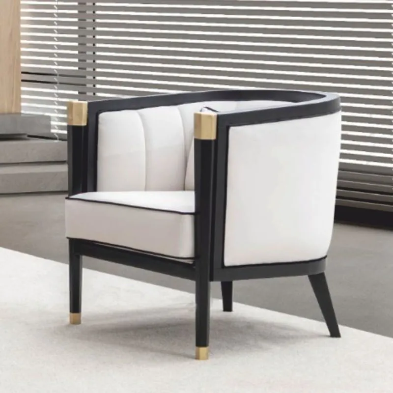 Versand Am Gleichen Tag Casa Padrino Luxury Neoclassical Armchair White / Black / Brass - Hotel Furniture