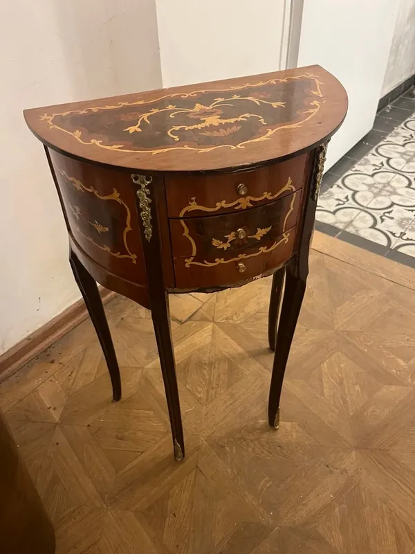 Barockstil Halbmond-Kommode mit Intarsien – 2 Schubladen – H 71 cm *EB** Neuheit