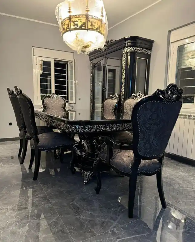 Casa Padrino ensemble de salle à manger baroque de luxe noir / argent - 1 Table à Manger Baroque et 6 Chaises de Salle à Manger Baroques Heißes Angebot
