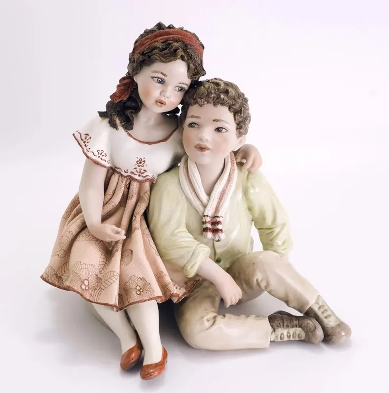 Casa Padrino sculpture poupée décorative en porcelaine garçon et fille H. 22,5 cm - Fabriqué en Italie Garantierte Lieferung