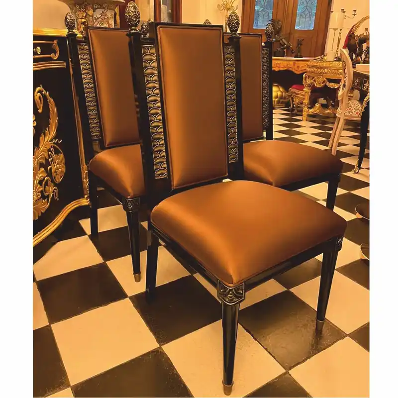 Casa Padrino ensemble de 4 chaises de salle à manger baroques de luxe marron / noir / or - Mobilier baroque Abverkauf