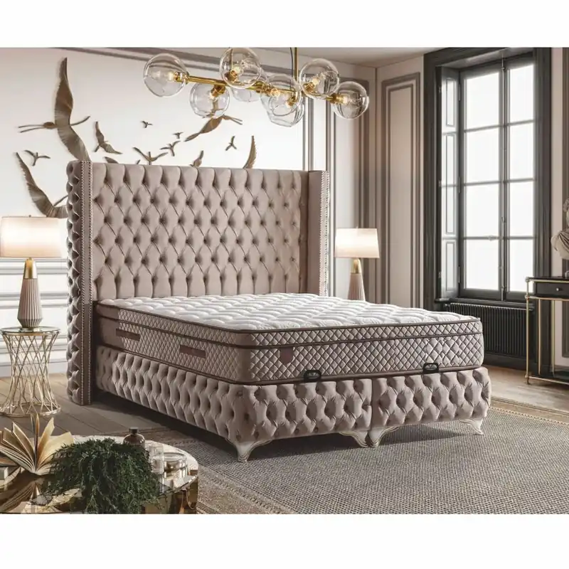 Direktkauf Casa Padrino Lit Double Chesterfield de Luxe en Velours avec Matelas Greige / Blanc / Or - Différentes Tailles