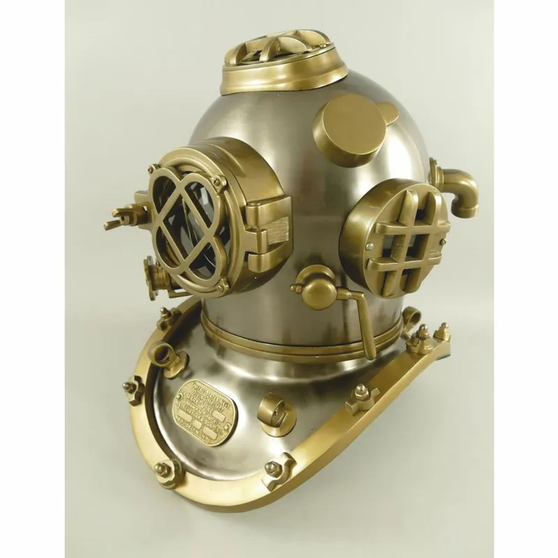 Nur Heute Casa Padrino casque de plongée décoratif de style ancien argent / laiton bruni H. 47 cm