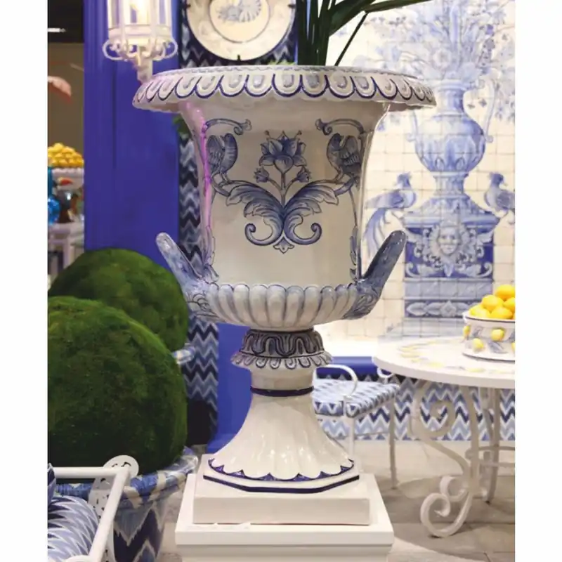 Casa Padrino pot de fleurs baroque de luxe en céramique blanc / bleu Ø 71 x H. 99,5 cm Sonderaktion