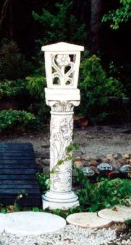 Casa Padrino lanterna in pietra da giardino barocco con pilastro bianco 34 x 34 x A. 148 cm - Lampada in pietra per giardino e terrazza - Illuminazione per giardino stile barocco - Mobili barocchi Meistverkauft