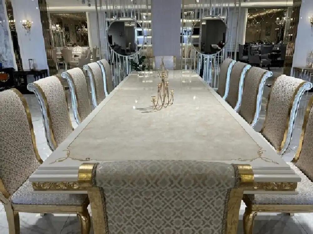 Preisreduziert Casa Padrino set da pranzo barocco di lusso crema / bianco / oro - 1 Enorme Tavolo da Pranzo Barocco e 14 Sedie da Pranzo Barocche - Mobili barocchi per sala da pranzo - Nobile e Magnifico