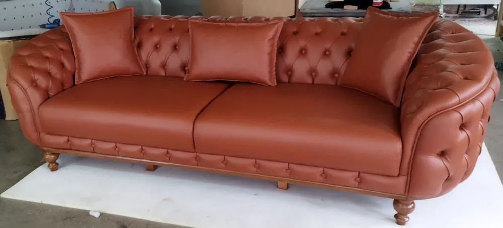 Meistverkauft Casa Padrino divano Chesterfield di lusso in pelle artificiale marrone / marrone - Divano del soggiorno - Mobili per il soggiorno - Arredi per soggiorno - Mobili di lusso