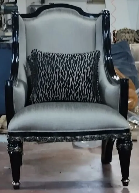 Casa Padrino poltrona barocco di lusso argento / nero - Magnifica poltrona da salotto - Mobile da soggiorno in stile barocco - Mobile di lusso in stile barocco - Arredamento barocco Geprüft