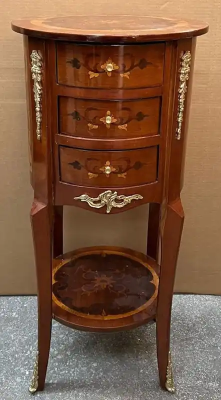 Begrenztes Angebot Casa Padrino comodino barocco marrone intarsio / oro - Cassettone in stile barocco rotondo con 3 cassetti - Mobili barocchi - Mobili per camera da letto in stile barocco