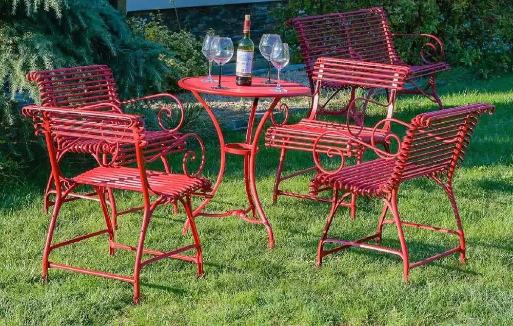 Casa Padrino set di mobili da giardino Art Nouveau rosso - 1 Tavolo da Giardino Bistrot Rotondo e 4 Sedie da Giardino con Braccioli - Mobili da Giardino Barocco e Art Nouveau Top-Angebot
