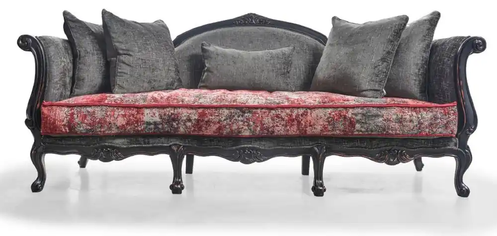 Casa Padrino Divano Barocco di Lusso Grigio / Rosso / Nero Antico - Magnifico Divano da Salotto Stile Barocco - Mobili da Salotto di Lusso in Stile Barocco - Mobili Barocchi - Nobile e Magnifico Top-Angebot