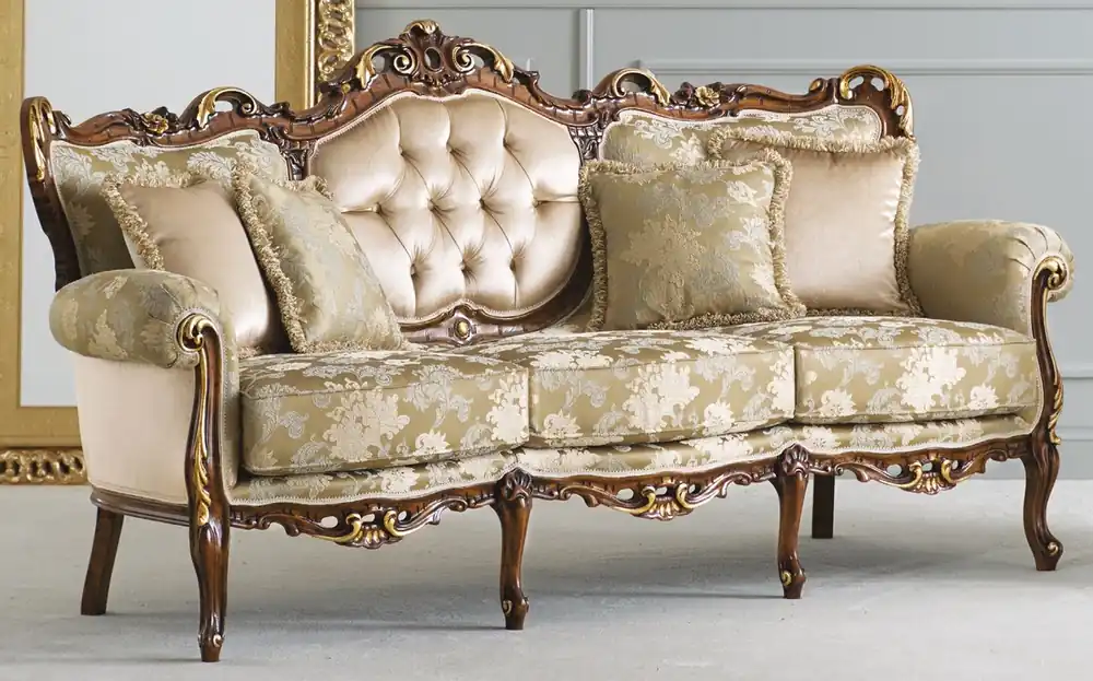 Casa Padrino divano barocco di lusso crema / oro / marrone / oro - Magnifico divano da soggiorno stile barocco - Mobili da soggiorno di lusso in stile barocco - Mobili barocchi - Fatto in Italia Bestseller