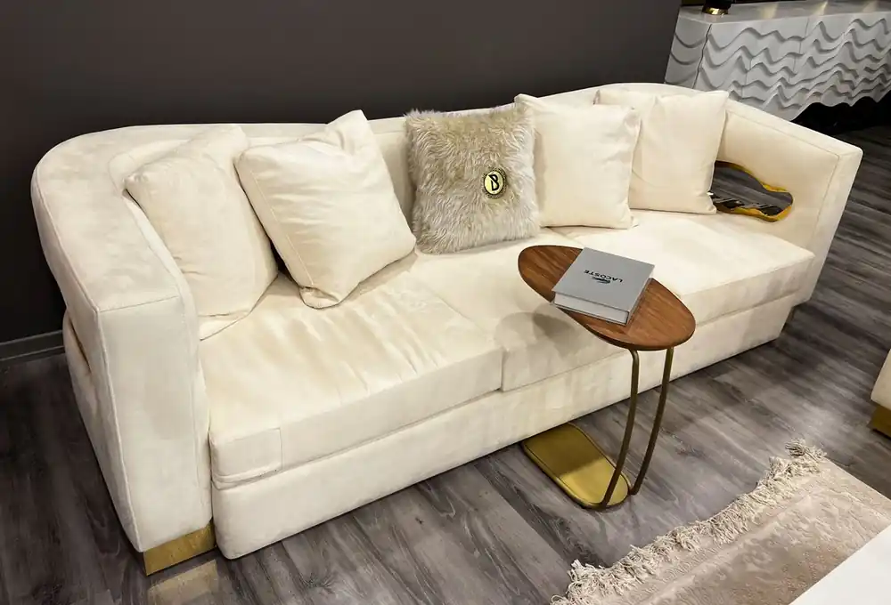 Casa Padrino divano di lusso a 3 posti crema / oro 260 x 100 x A. 77 cm - Divano da soggiorno - Divano hotel - Mobili da soggiorno - Mobili hotel - Mobili di lusso - Arredi di lusso Ausverkauf