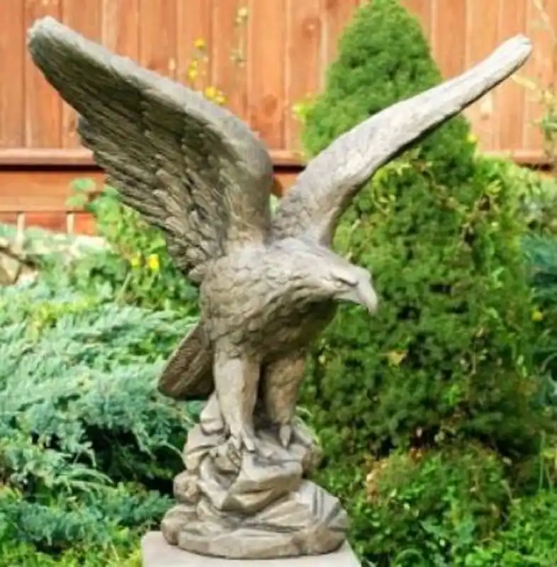 Must-Have Casa Padrino escultura de águila 59 x H. 59 cm - Decoración de Jardín - ¡Especial!