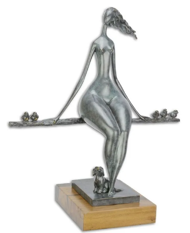 Neue Kollektion Casa Padrino figura de bronce diseñador mujer relajante azul / oro / natural 52,2 x 23,8 x H. 55,6 cm - Escultura de Bronce Decoración de Lujo con Base de Madera