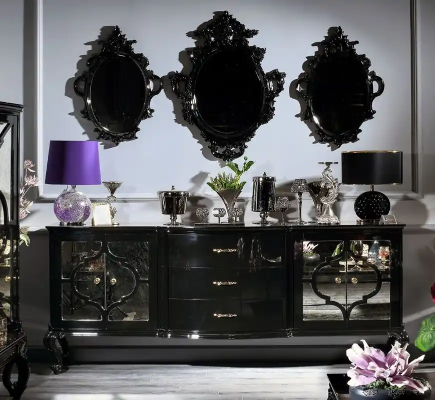 Top-Preis Casa Padrino conjunto de sala de estar barroco de lujo negro / oro - Cómoda adornada y 3 espejos de pared - Muebles Barrocos - Calidad de Lujo