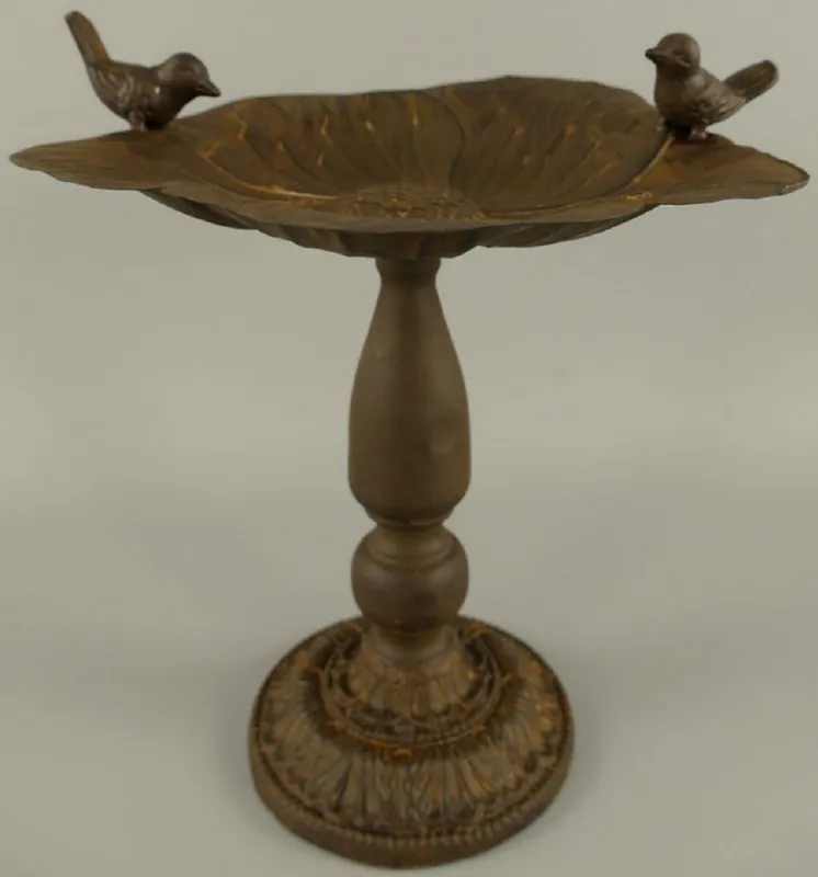 Casa Padrino baño de pájaros Art Nouveau con 2 pájaros decorativos marrón antiguo 27 x 27 x A. 28 cm - Pequeño baño de pájaros de metal - Decoración de Jardín Direktkauf