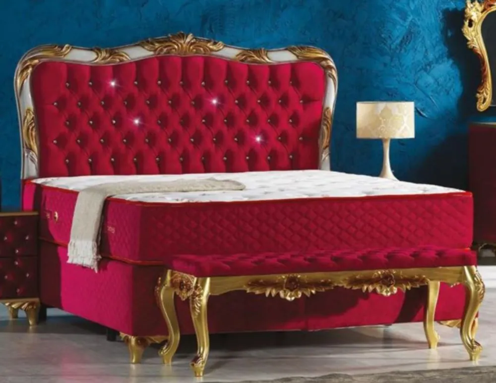 Ausverkauf Casa Padrino cama de terciopelo barroco rojo burdeos / plata / oro - Cama doble adornada con pedrería y colchón - Muebles de Dormitorio en Estilo Barroco