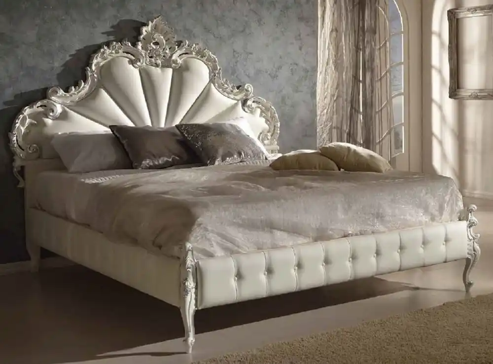 Top-Seller Casa Padrino cama de matrimonio barroco de lujo blanco / plata - Magnífica cama de madera maciza estilo barroco - Muebles de dormitorio y hotel barrocos - Calidad de lujo - Hecho en Italia