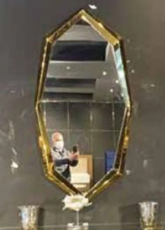 Casa Padrino espejo de pared de lujo oro 81 x 8 x A. 160 cm - Espejo de salón moderno con marco de metal - Espejo de dormitorio - Espejo de armario - Colección de Lujo Expressversand