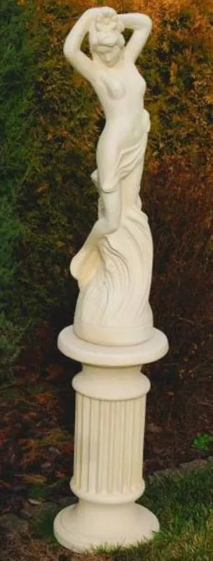 Casa Padrino escultura de jardín Art Nouveau mujer sobre pilar arena A. 161 cm - Elegante decoración de jardín figura de piedra con pilar - Decoración de Jardín Barrocos y Art Nouveau Rabatt