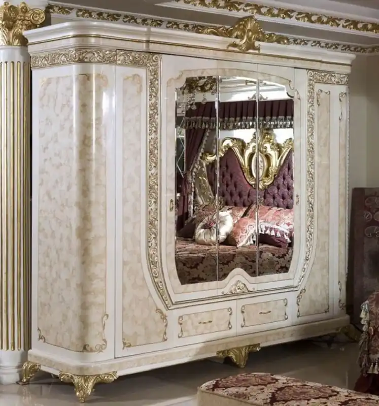 Casa Padrino armario de dormitorio barroco de lujo blanco / beige / oro - Magnífico guardarropa de madera maciza de estilo barroco - Muebles de dormitorio y hotel barroco - Noble y Magnífico Finale Aktion
