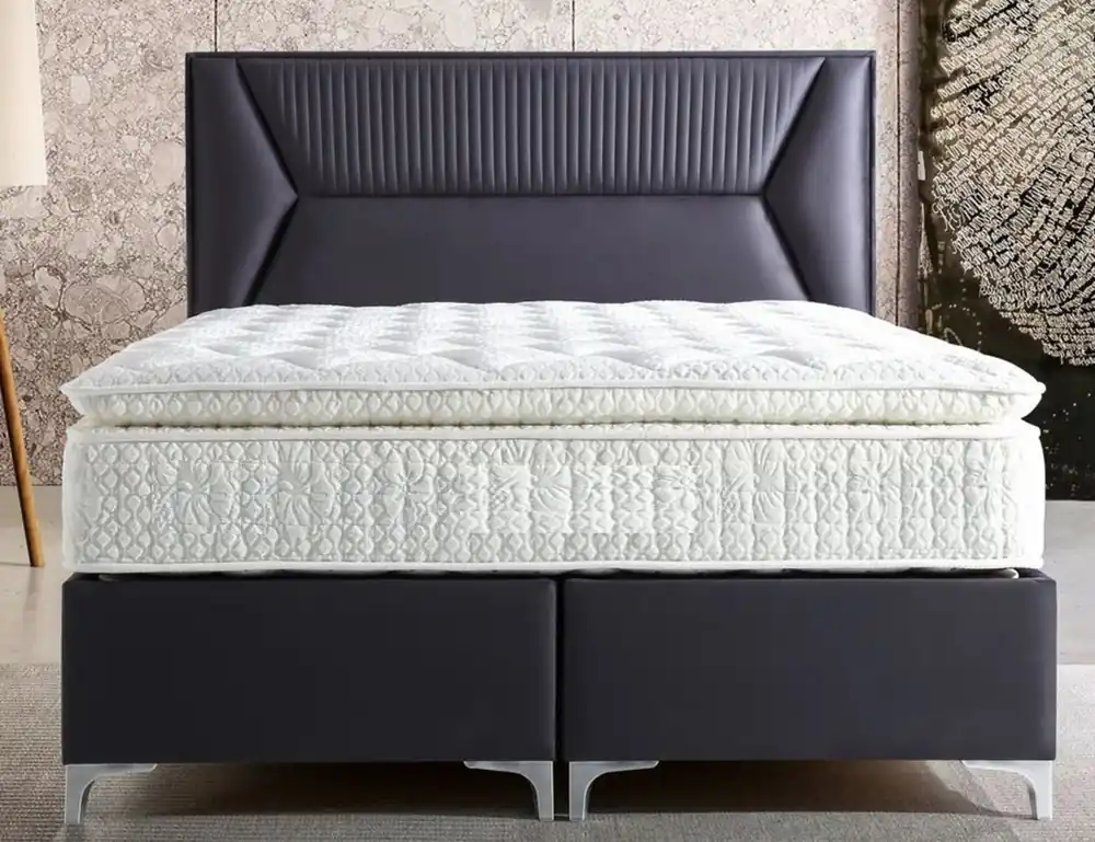 Casa Padrino cama doble de lujo púrpura / plata - Varios Tamaños - Cama de madera maciza con cabecero y colchón - Muebles de dormitorio - Muebles para hoteles - Muebles de lujo Nur Heute