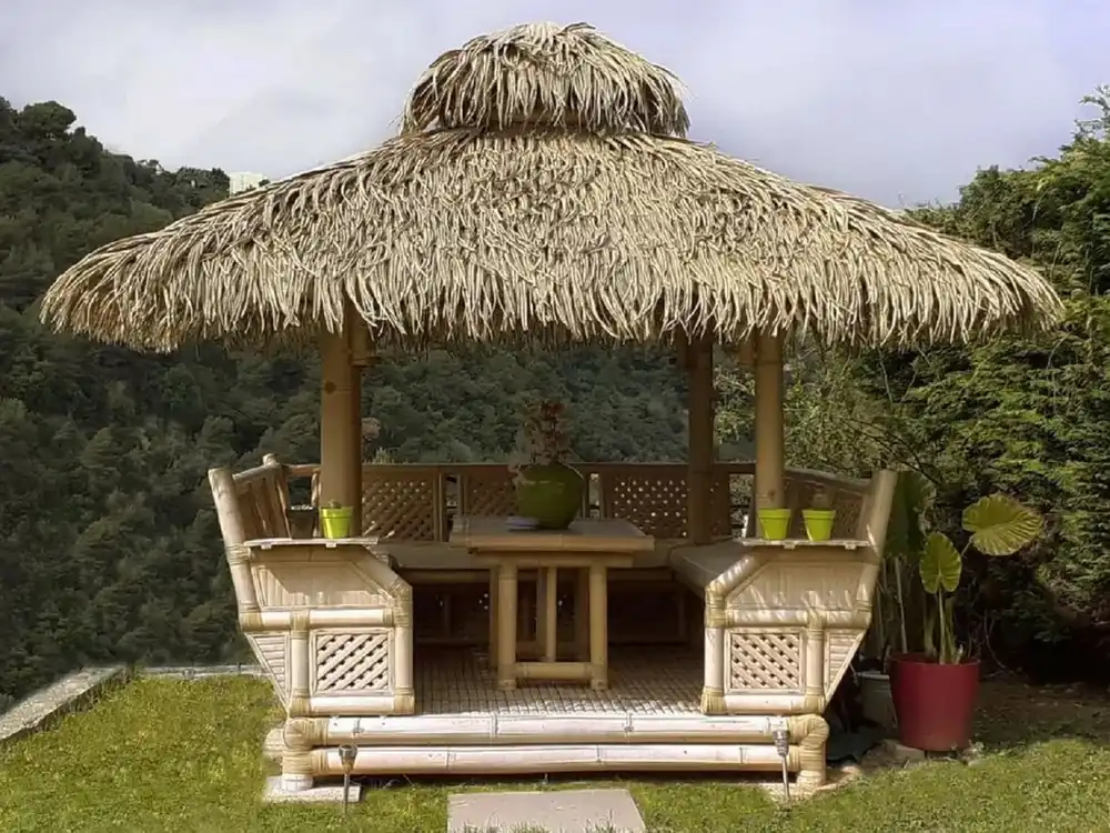 Preiswert Casa Padrino Casa de Jardín de Lujo Natural 360 x 360 x A. 350 cm - Casa de Jardín de Bambú Resistente a la Intemperie - Casa de Piscina de Bambú - Casas de Jardín de Bambú de Lujo