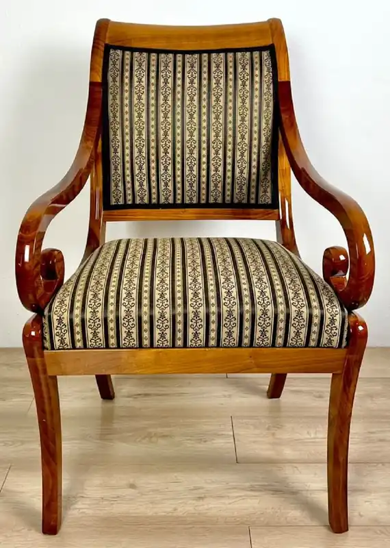 Schneller Versand Casa Padrino silla de comedor Biedermeier de lujo con reposabrazos y rayas marrón / beige / negro 60 x A. 95 cm - Silla de cocina de madera maciza - Muebles de Comedor Biedermeier de madera maciza
