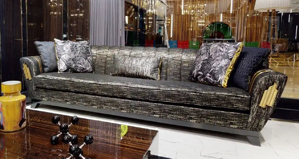 Casa Padrino sofá de lujo negro / oro 280 x 77 x A. 94 cm - Sofá de salón - Sofá de hotel - Muebles de salón - Muebles de hotel - Muebles de lujo - Interiores de salón - Interiores de lujo Nur Für Kurze Zeit