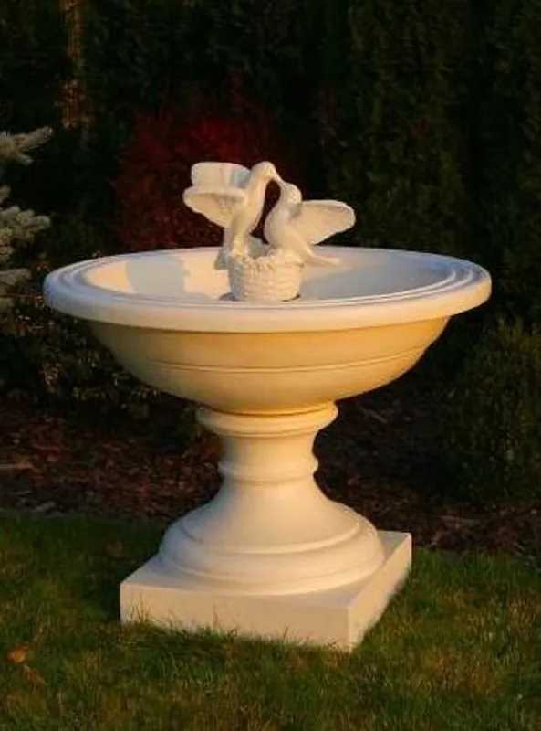 Knallerangebot Casa Padrino fuente barroco con palomas decorativas beige Ø 102 x A. 110 cm - Magnífica fuente de jardín estilo barroco - Fuente redonda de piedra para decoración de jardín - Decoración de jardín