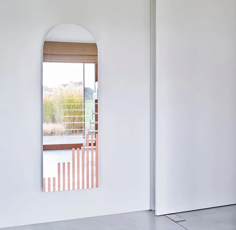 Preis Gesenkt Casa Padrino espejo de pared de diseño rayas rosa claro 50 x 1 x A. 150 cm - Espejo de salón - Espejo de dormitorio - Espejo de armario - Muebles de Diseño